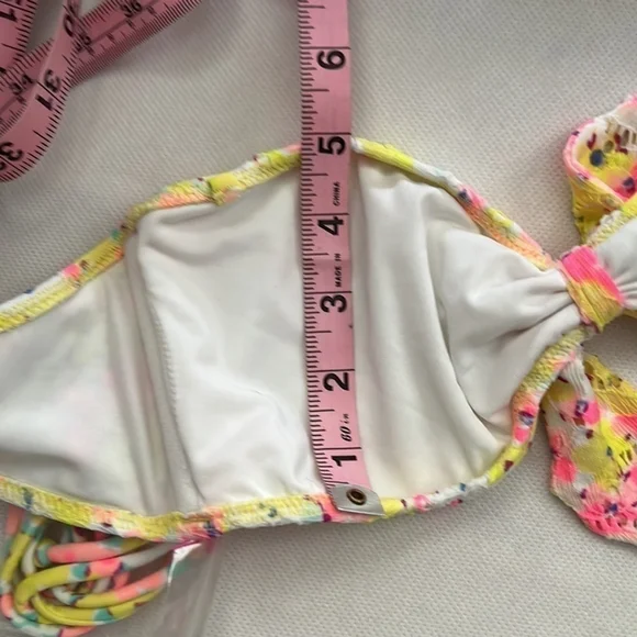 NWT Victoria’s Secret Bandeau Bikini Top size Med with removable straps - Picture 6 of 8